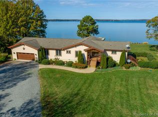 988 Indiantown Rd, Weems, VA 22576