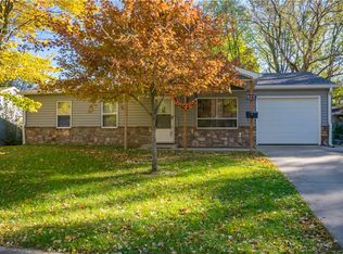 920 Edgewood Dr, Mooresville, IN