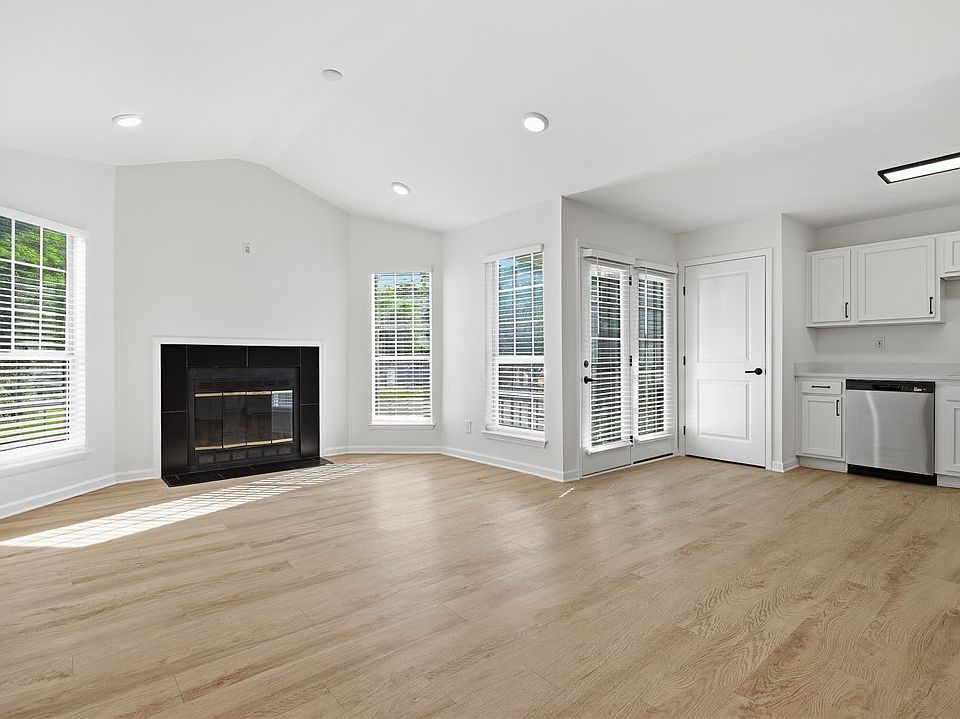 1st image of 626 Shug Jordan Pkwy #3257