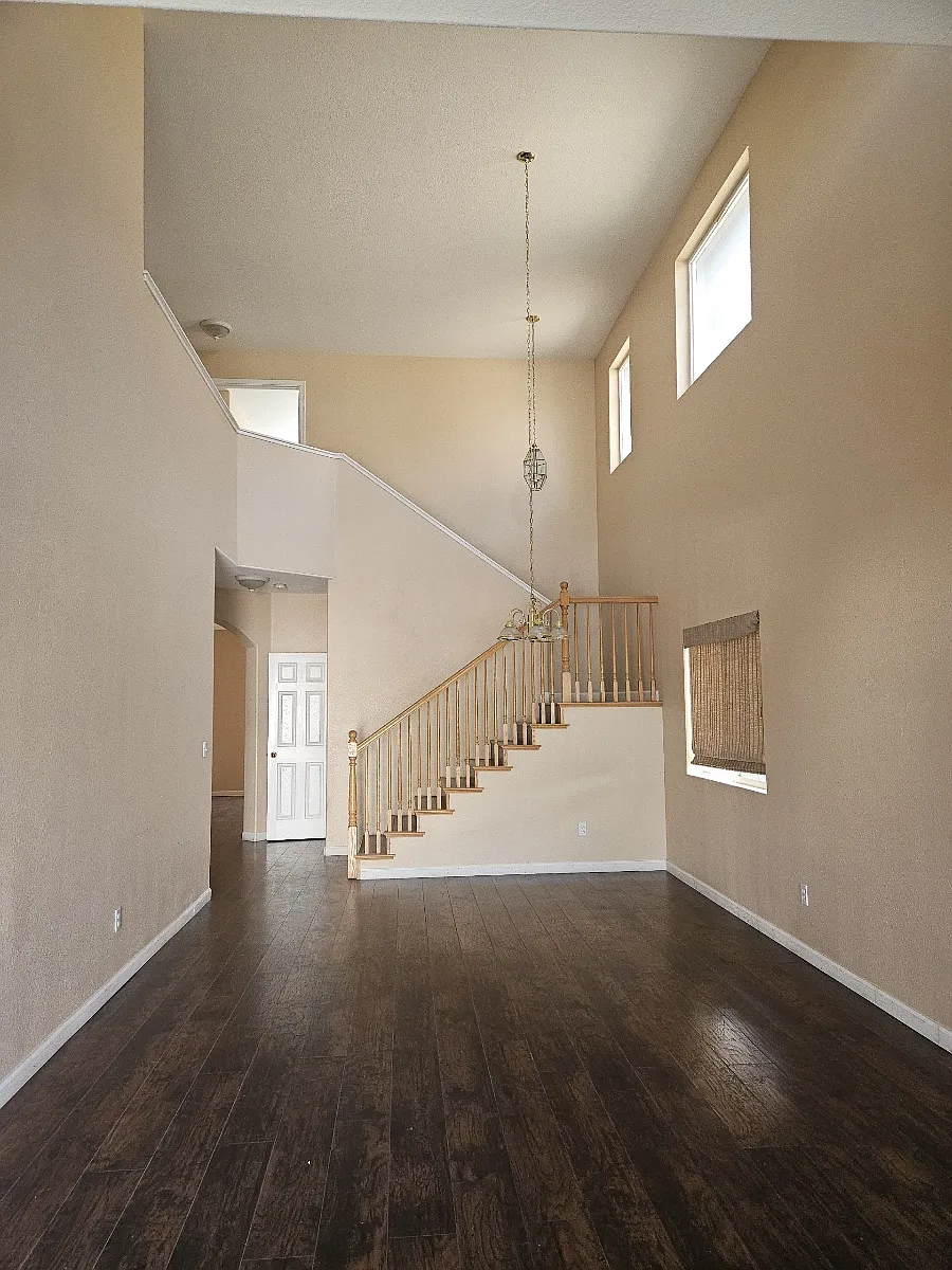 Building Photo - 4147 Heirloom Ln