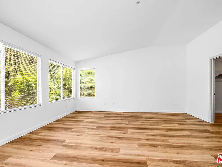 10645 Chiquita St — Photo 25
