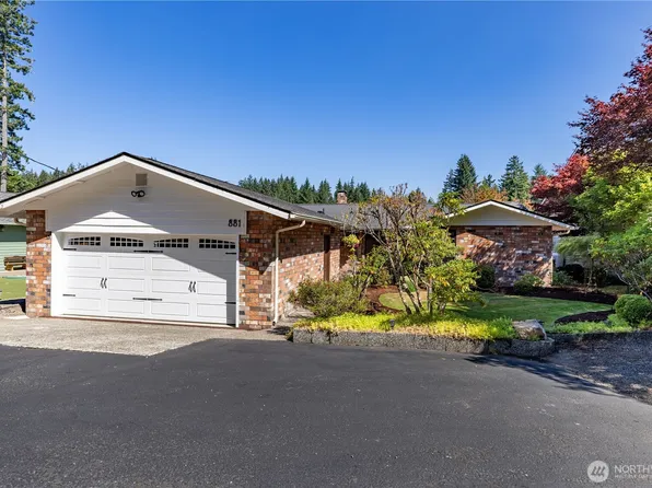 881 E Ballantrae Drive, Shelton, WA 98584