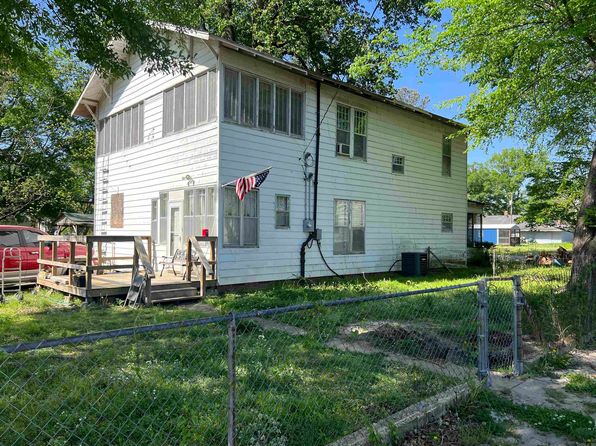 220 N 2nd St, Clarendon, AR 72029