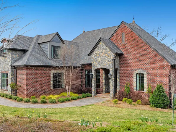 2420 Marina Way, Lenoir City, TN 37772