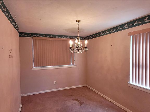 4th image of 1517 Eastmont Pl