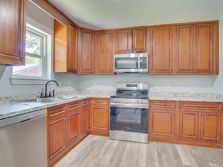 195 Navarro Rd — Photo 7