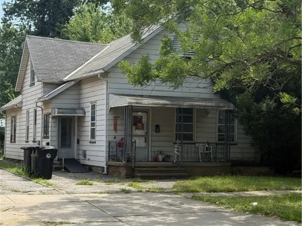 6304 Lansing Ave, Cleveland, OH 44105