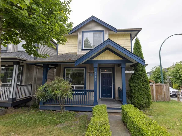 14852 56b Ave, Surrey, BC V3S 8W8