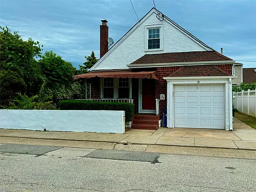 76 Clayton Ave Photo 1