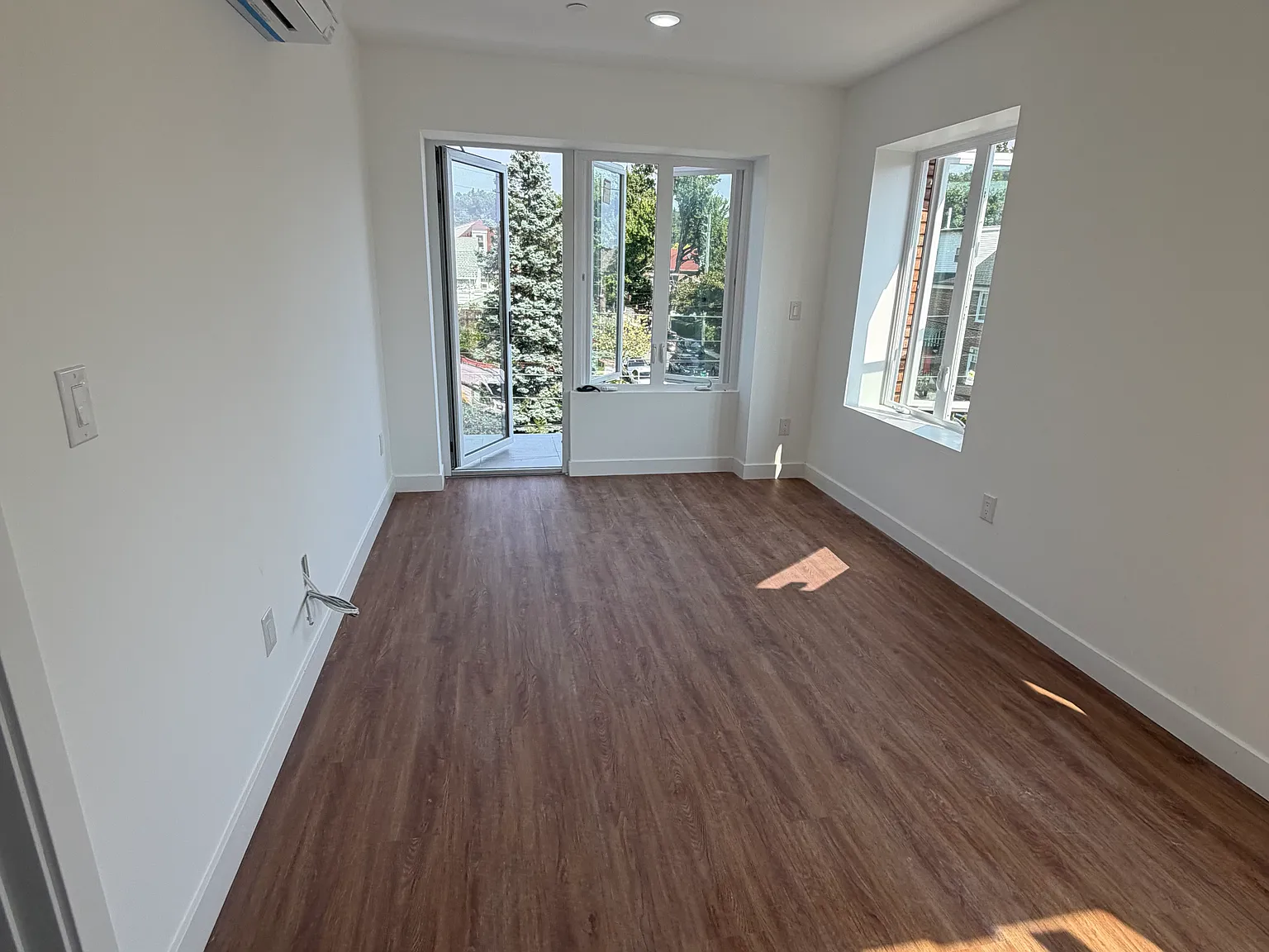 1 bed, 900 sqft, $2,800 — Photo 3