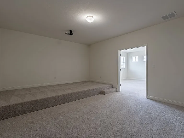 212 Eiglehart Rd — Photo 28