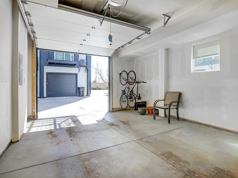4925 W 10th Ave #113 — Photo 13