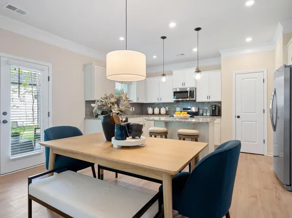 8248 Snowdrop Way, Ooltewah, TN 37363