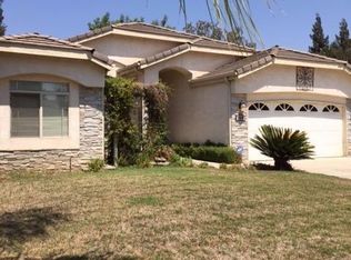 1410 E Parkview Ct, Visalia, CA 93292