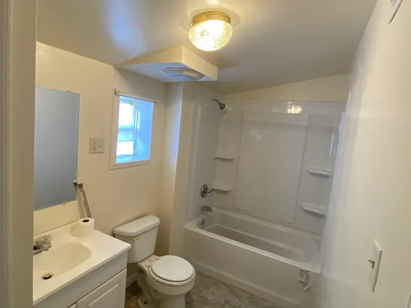 1532 Harding Ave, Waynesboro, VA 22980