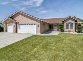 3120 Dartford Dr, Shasta Lake, CA 96019