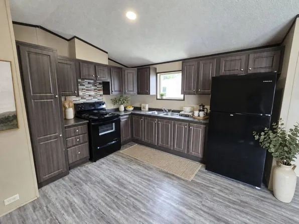 1001 E Macarthur Rd Lot 6, Wichita, KS 67216