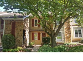 143 Valley Greene Cir, Wyomissing, PA 19610