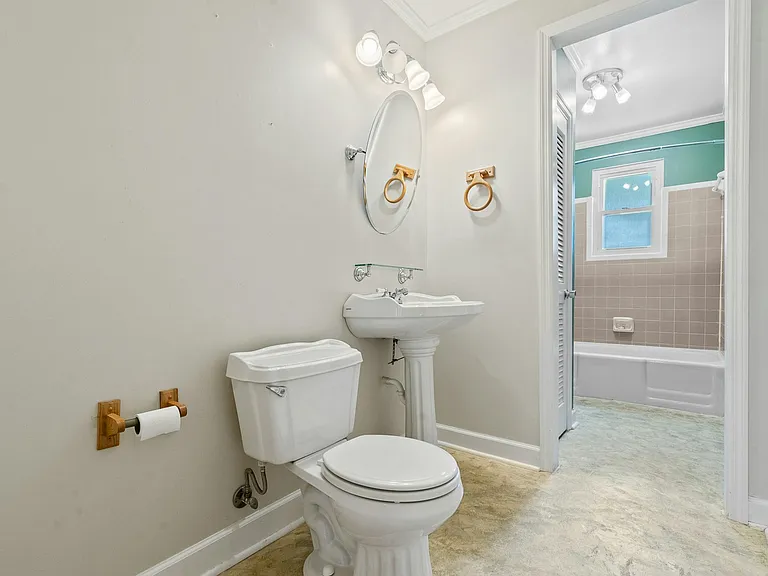 212 SE Kalash Rd — Photo 25