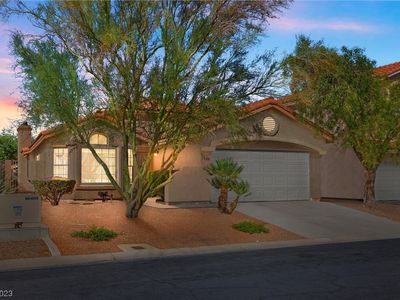 7820 Desert Bell Ave, Las Vegas, NV, 89128