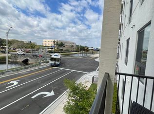 8167 NW 41st St, Miami, FL 33166