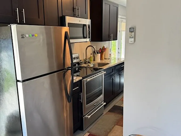 1510 E Whitton Ave — Photo 18