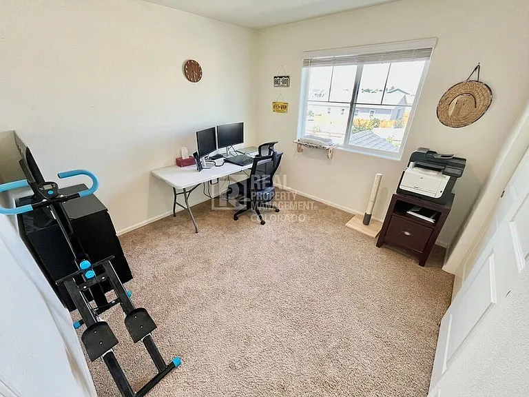 7104 Vermillion St — Photo 10