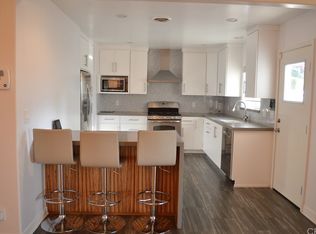 935 Crescent Dr, Monrovia, CA 91016