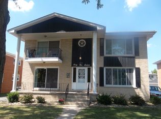 4516 Elm Ave APT 1S, Brookfield, IL 60513