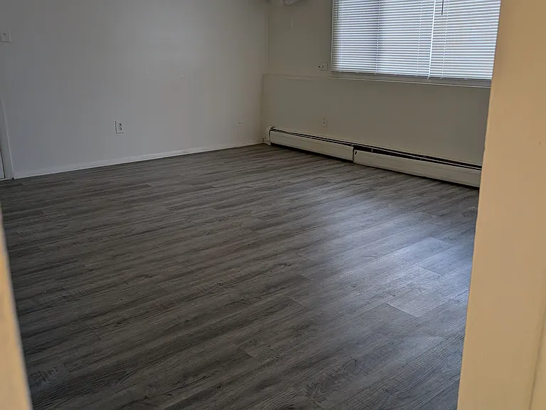 2050 Lilac Ln #G1 — Photo 5