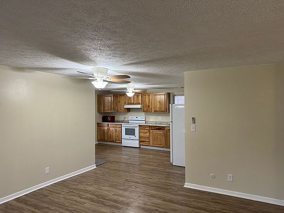 5th image of 319 Smyth Ave