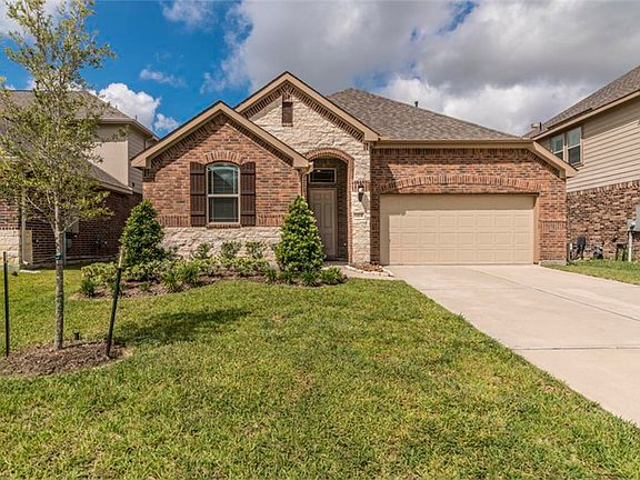 2nd image of 1414 Coleto Creek Ln