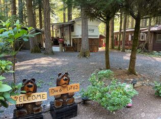 62 Riverside Dr, Deming, WA 98244