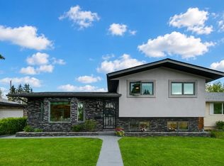 308 S 99th Ave SE, Calgary, AB T2J 0J2