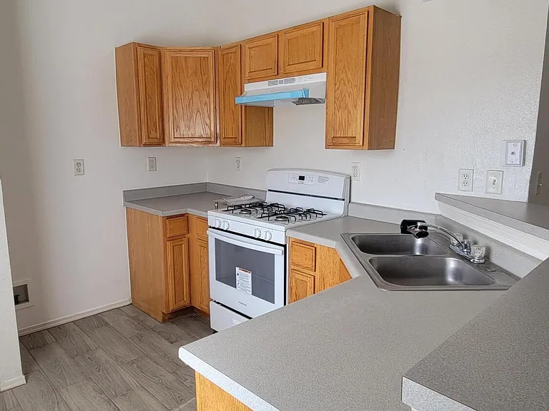 11029 Wedge Ln — Photo 11