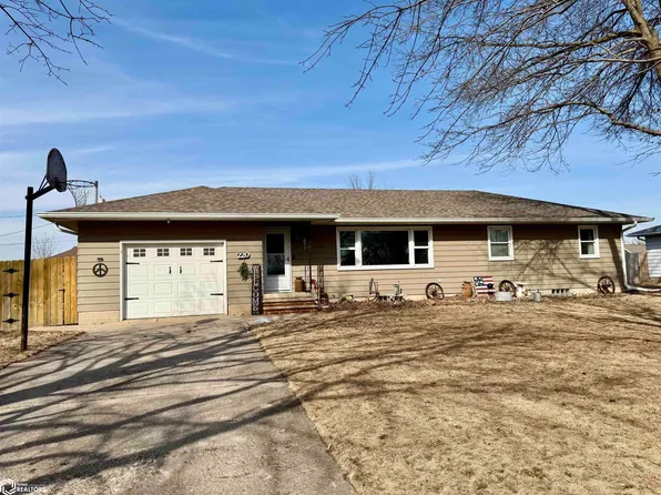 220 W Bosworth St, Manly, IA 50456
