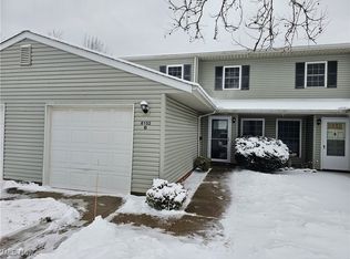 8152 Puritan Dr APT B, Mentor, OH 44060
