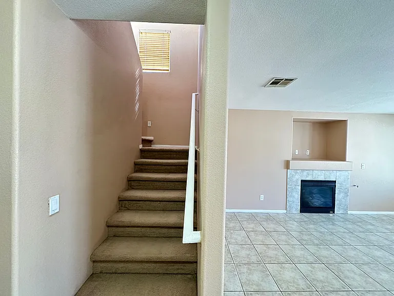 4711 Thackerville Ave — Photo 13