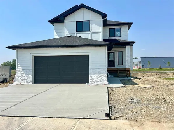 709 E Mandalay Ave, Carstairs, AB T0M 0N0