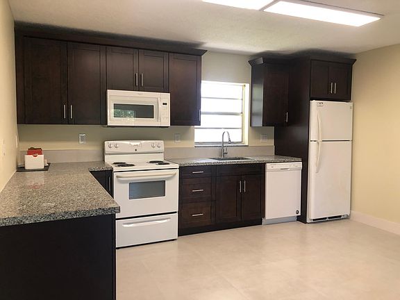 5th image of 23 Tortuga Dr #1 & 3