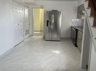 430 N 9th St #4F, Philadelphia, PA 19123
