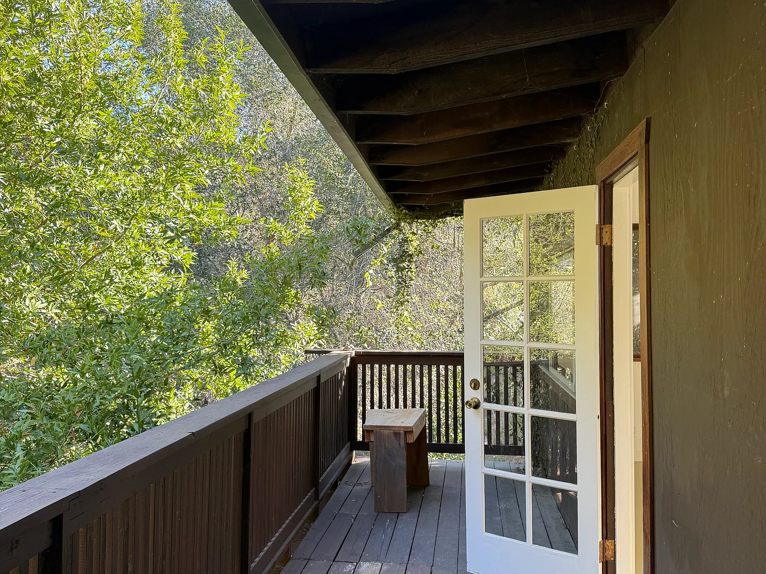 4 bed, 1800 sqft, $6,950 — Photo 3