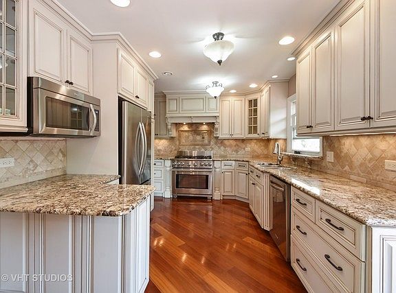 3rd image of 12330 W Warren Dr