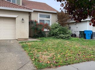 5574 Roaring Rapids Way, Linda, CA
