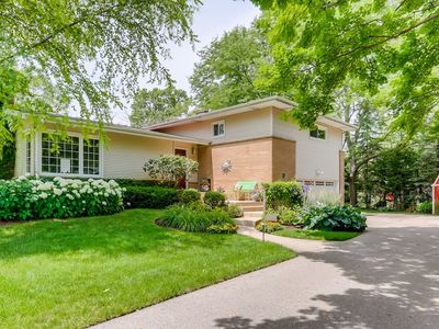 1330 Central Ave, Deerfield, IL, 60015