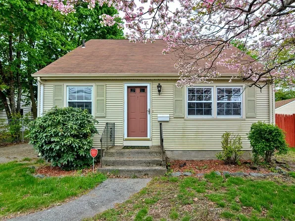 119 Central Ave, Seekonk, MA 02771
