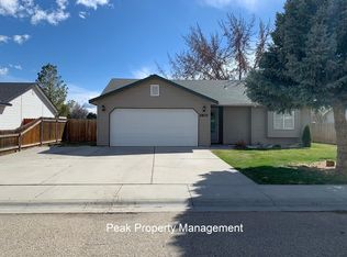 2611 Sunflower Dr, Nampa, ID 83686