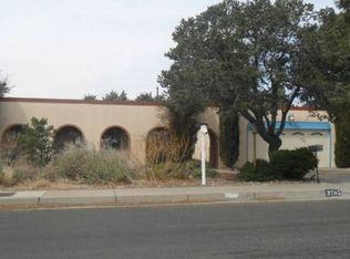 3705 Camino Sacramento NE, Albuquerque, NM 87111