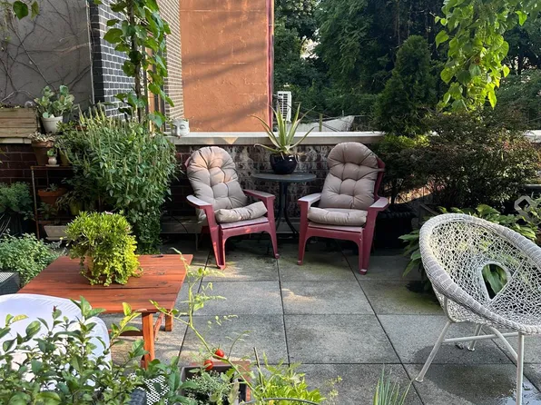 62 Clermont Avenue image 1 of 9