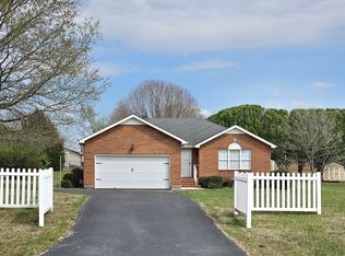 1053 Rowe Gap Rd, Winchester, TN 37398